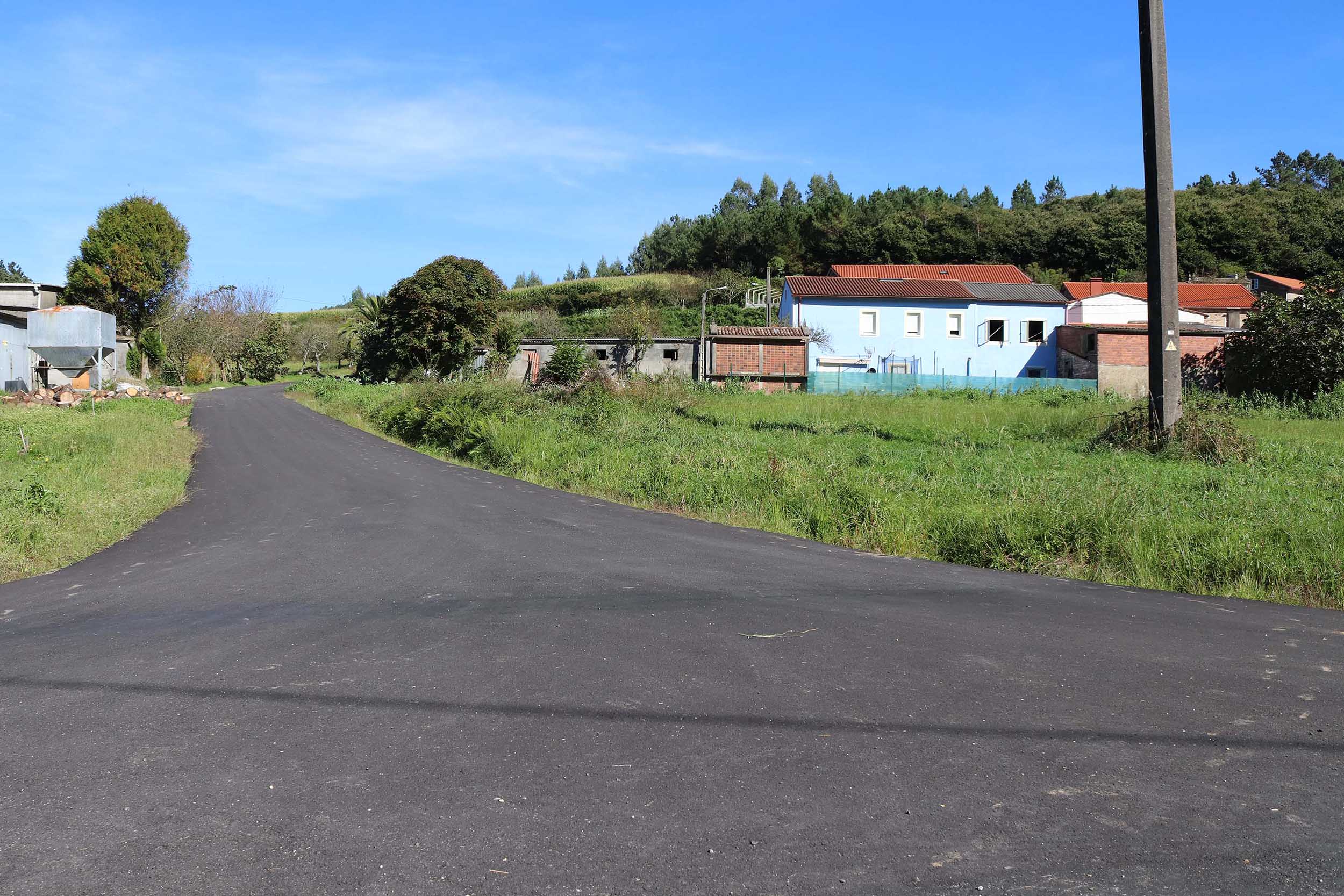 O Concello de Lousame inviste 49.000 euros na mellora da estrada entre as localidades de Vilacoba e Vilar de Reconco